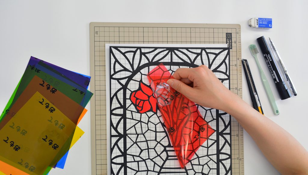 プッシュカラーですてきなステンドグラスをつくろうの画像