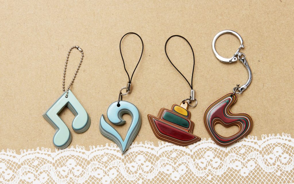 堆朱作品で美しい色の層を表現しようの画像